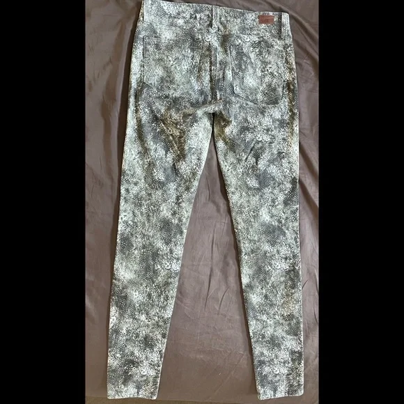 ❤️PAIGE Verdugo Ultra Skinny jeans. Great condition. Barely worn👖 - Picture 7 of 8